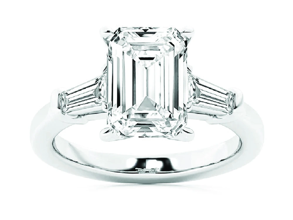 2.75ct Fancy-Shape Three-Stone Bag Ring catalog reference image