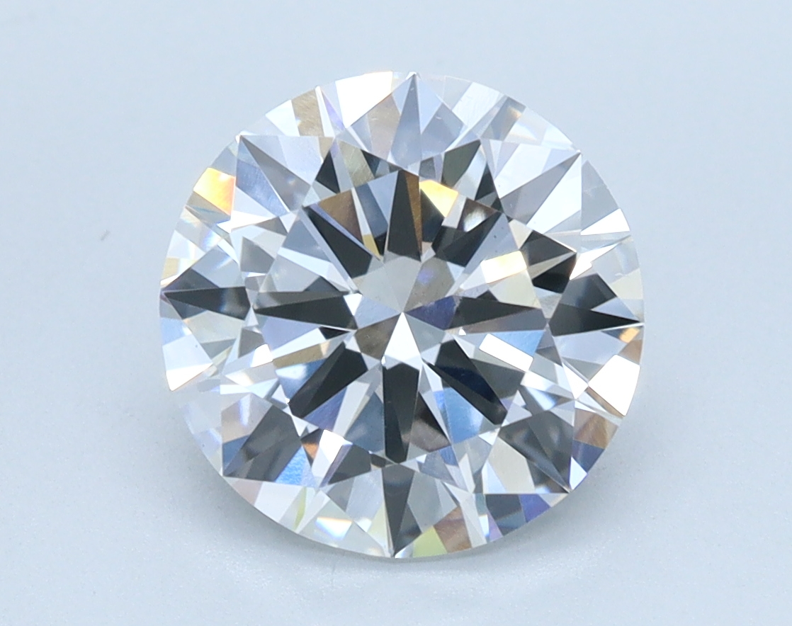 2.23ct round lab-grown diamond, D color, VS2 clarity, IGI certified.