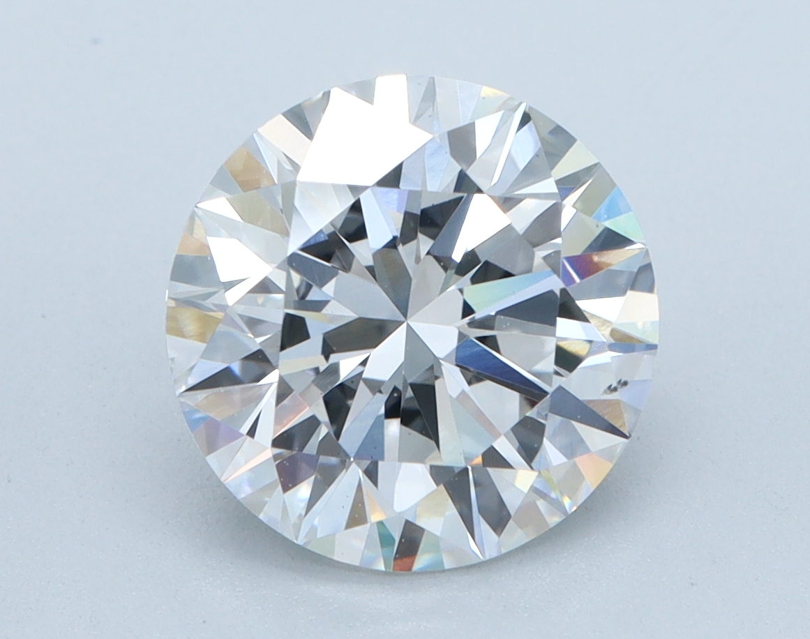2.52ct round lab-grown diamond E/VS2 with IGI certification.