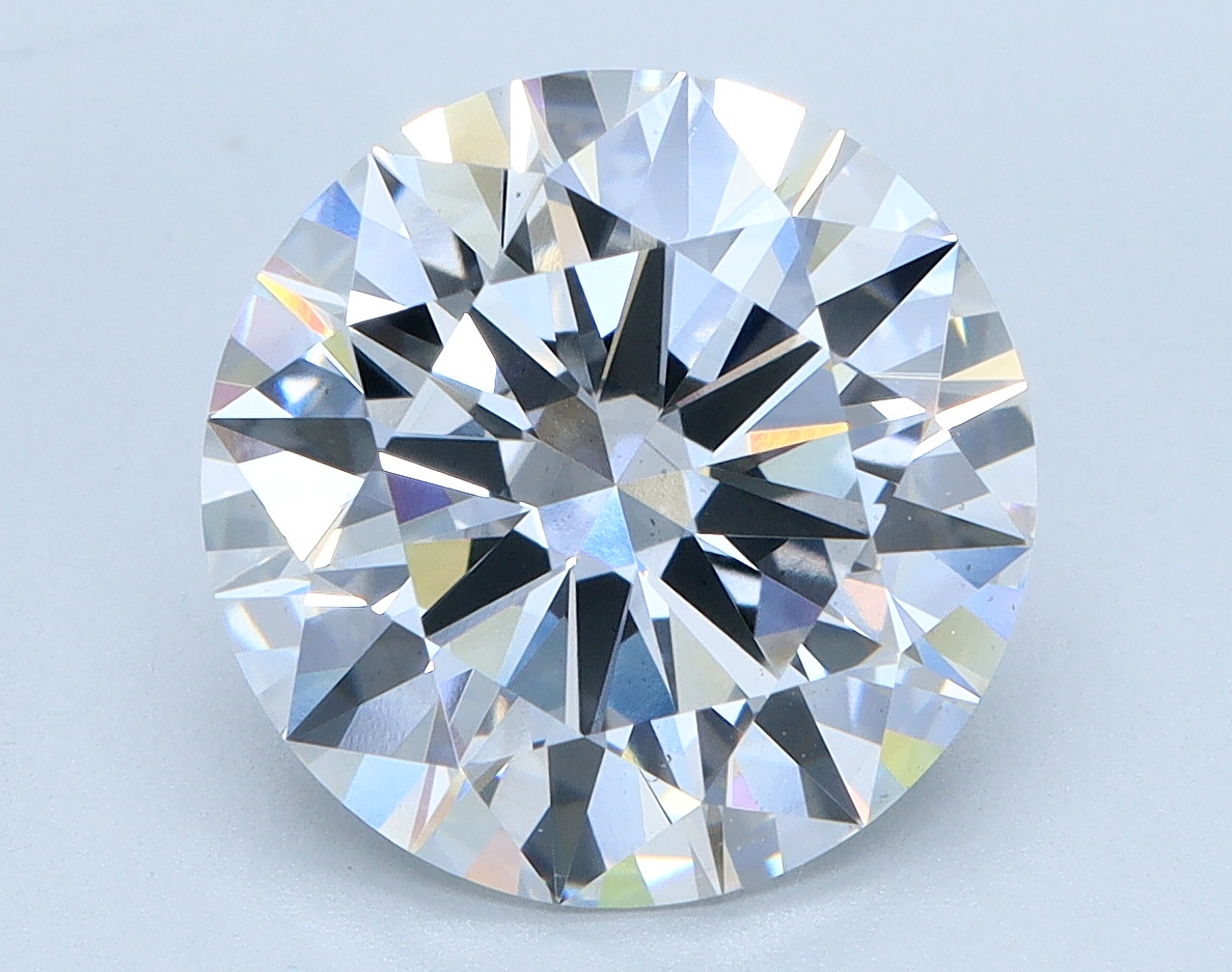 3.61ct round lab-grown diamond, D color, VS2 clarity, IGI certified.