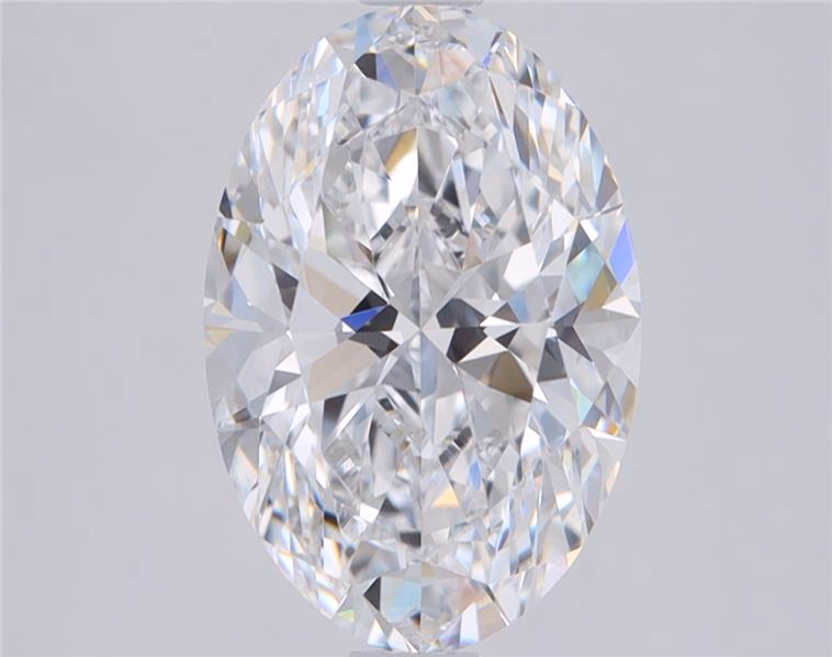 1.08ct oval lab-grown diamond, F color, VVS2 clarity, 8.28mm ID