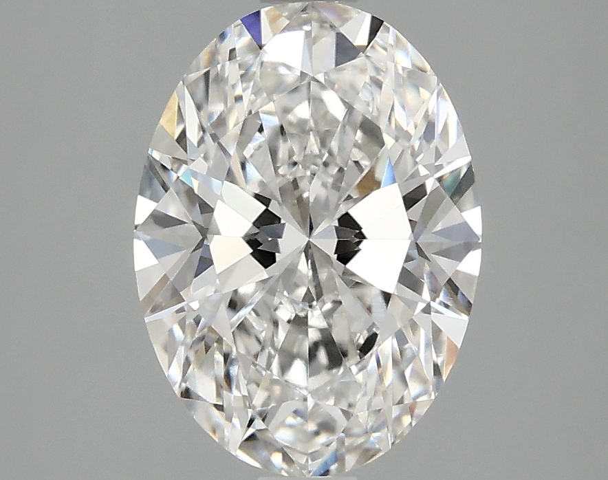 Oval-cut 2.06ct lab-grown diamond, E/VVS1, 10.10mm ID