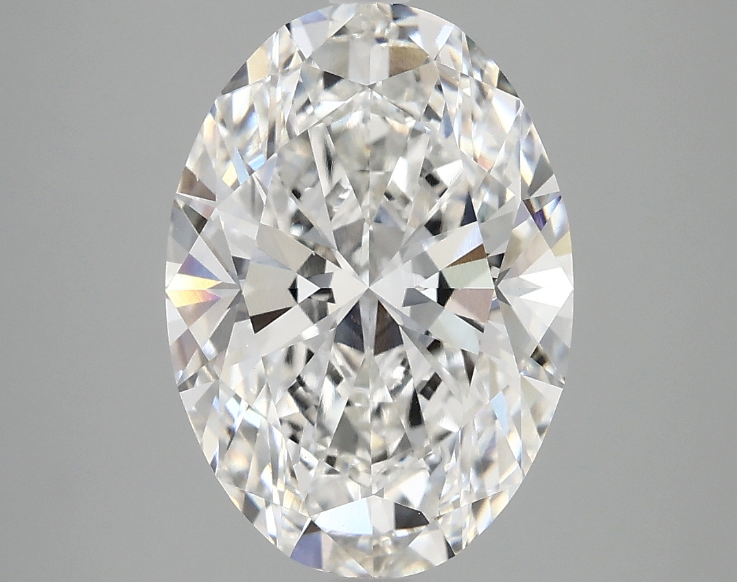 3.89ct oval lab-grown diamond, F color, VS1 clarity, 12.63mm ID