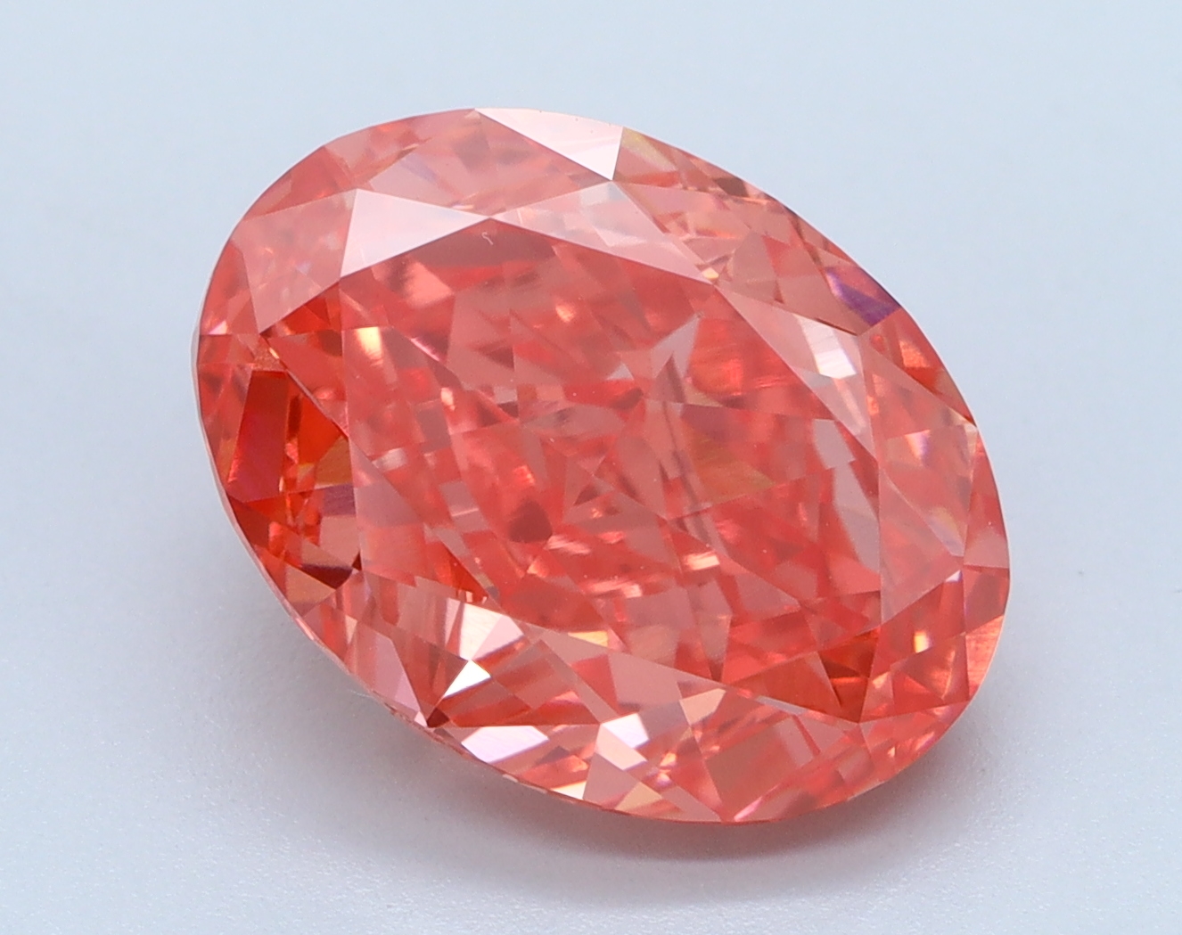 5.03ct oval pink lab-grown diamond, VVS2 clarity, 12.11mm ID