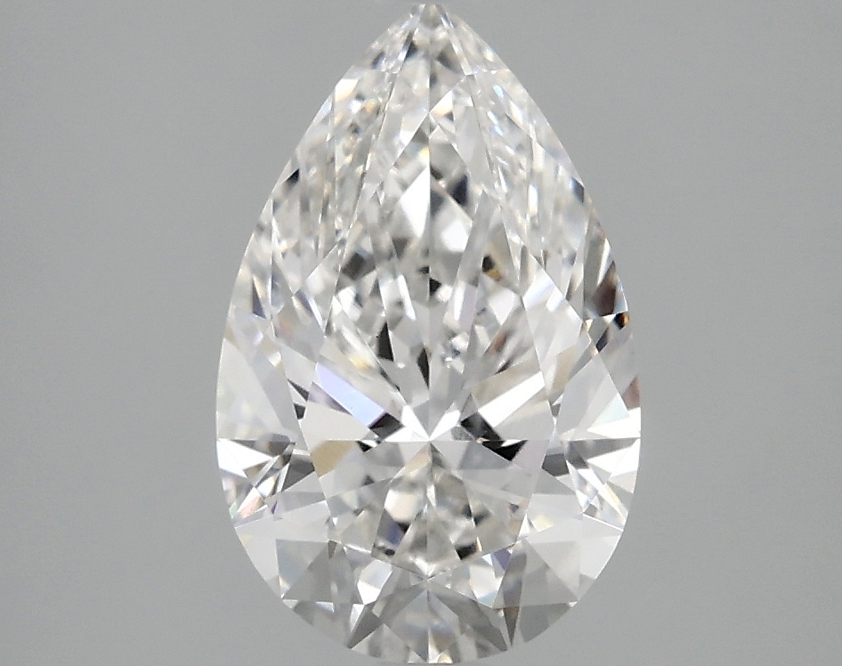 2.21ct lab-grown pear diamond, F/VVS2, 11.28mm ID