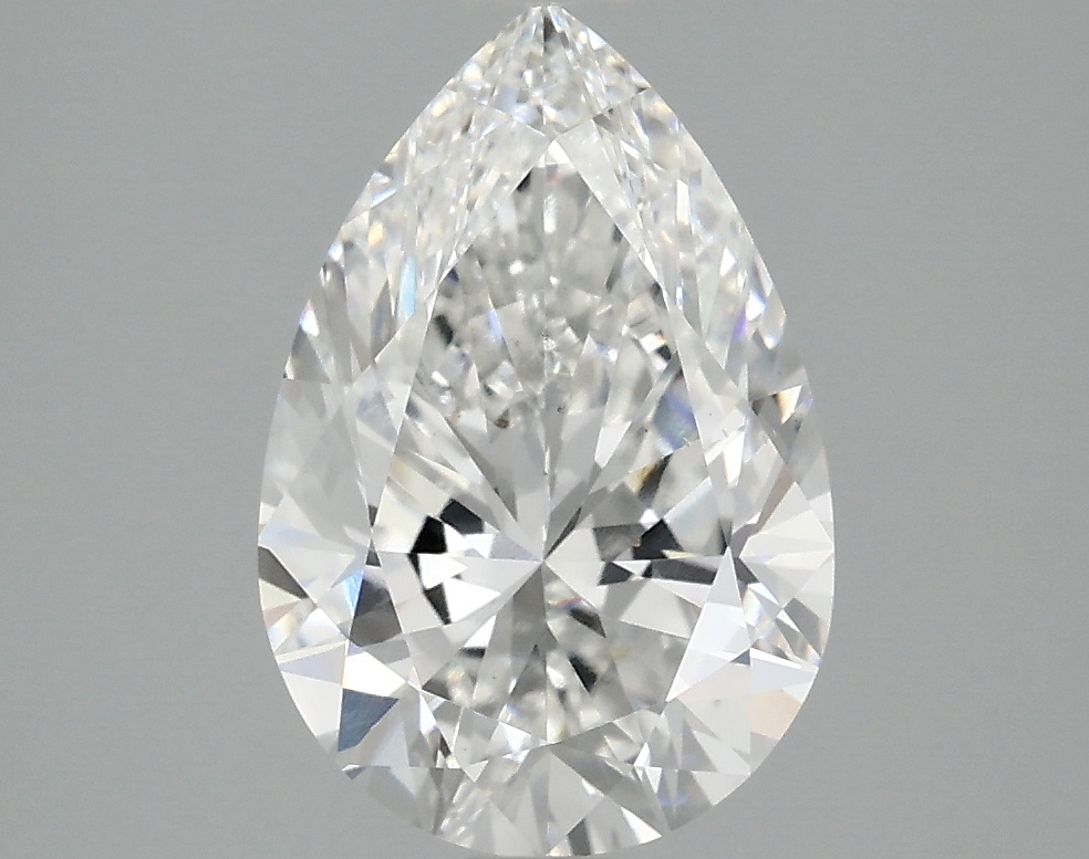 2.44ct pear-cut lab diamond, E color, VS1 clarity, 11.24mm ID
