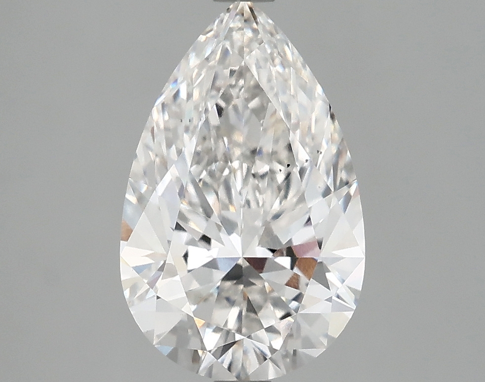 2.56ct lab-grown pear diamond, F/VS2, 12.07mm ID