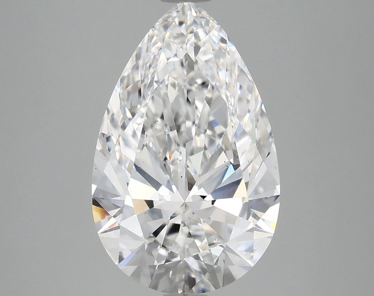 3.9ct lab-grown diamond, pear cut, D/VS2, 14.08mm ID