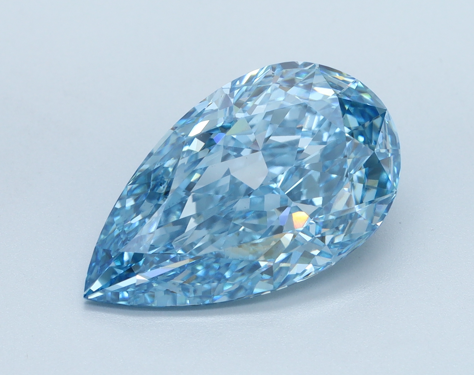 4.45ct Pear BLUE/VS1 Lab Diamond, 15.06mm ID, IGI certified