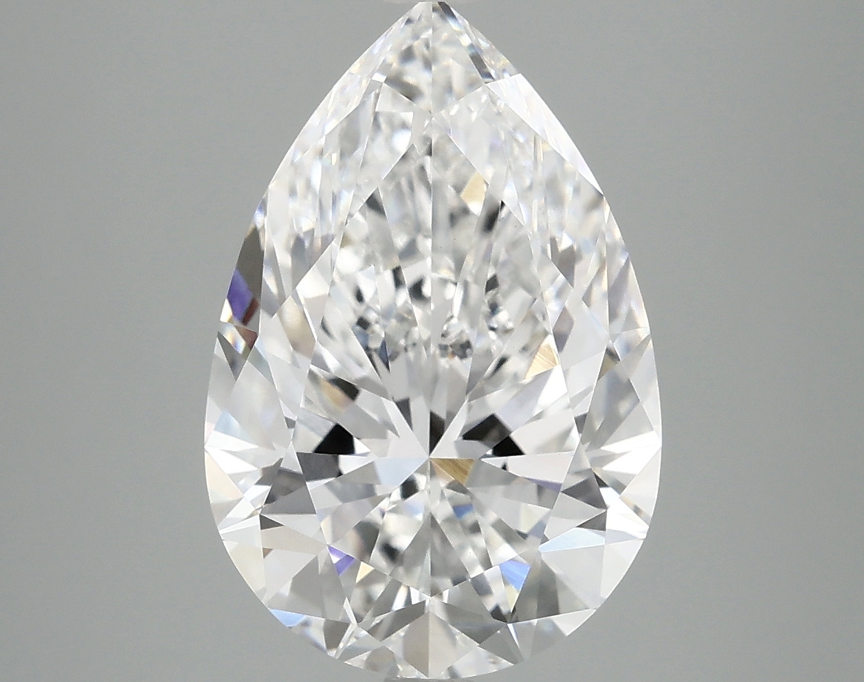 5.51ct lab-grown pear diamond, E color, VVS2 clarity, 14.86mm ID