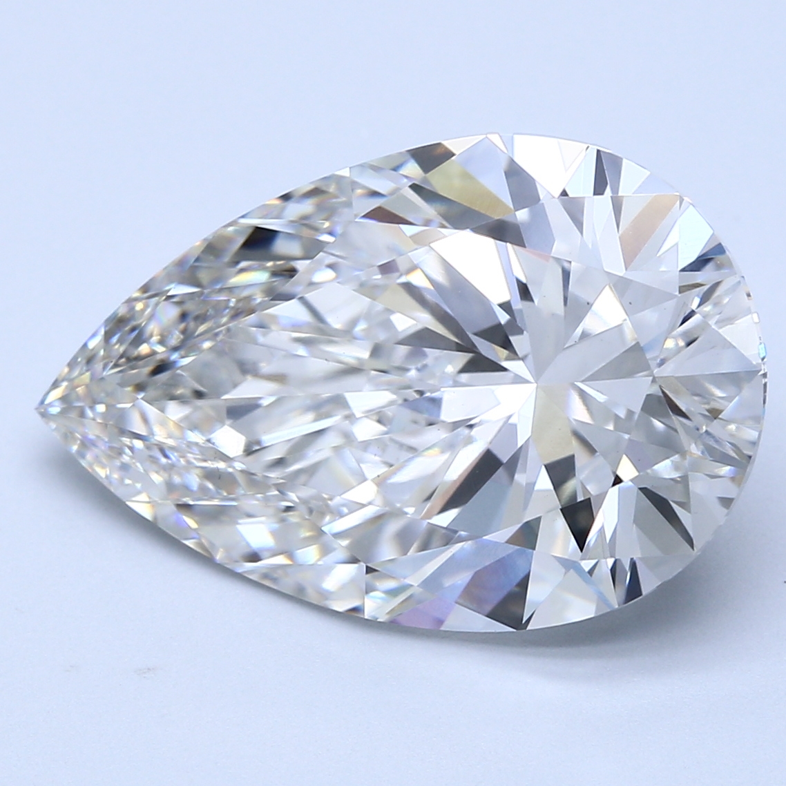 10.68ct lab-grown diamond, pear shape, G/VS1, 19.01mm ID