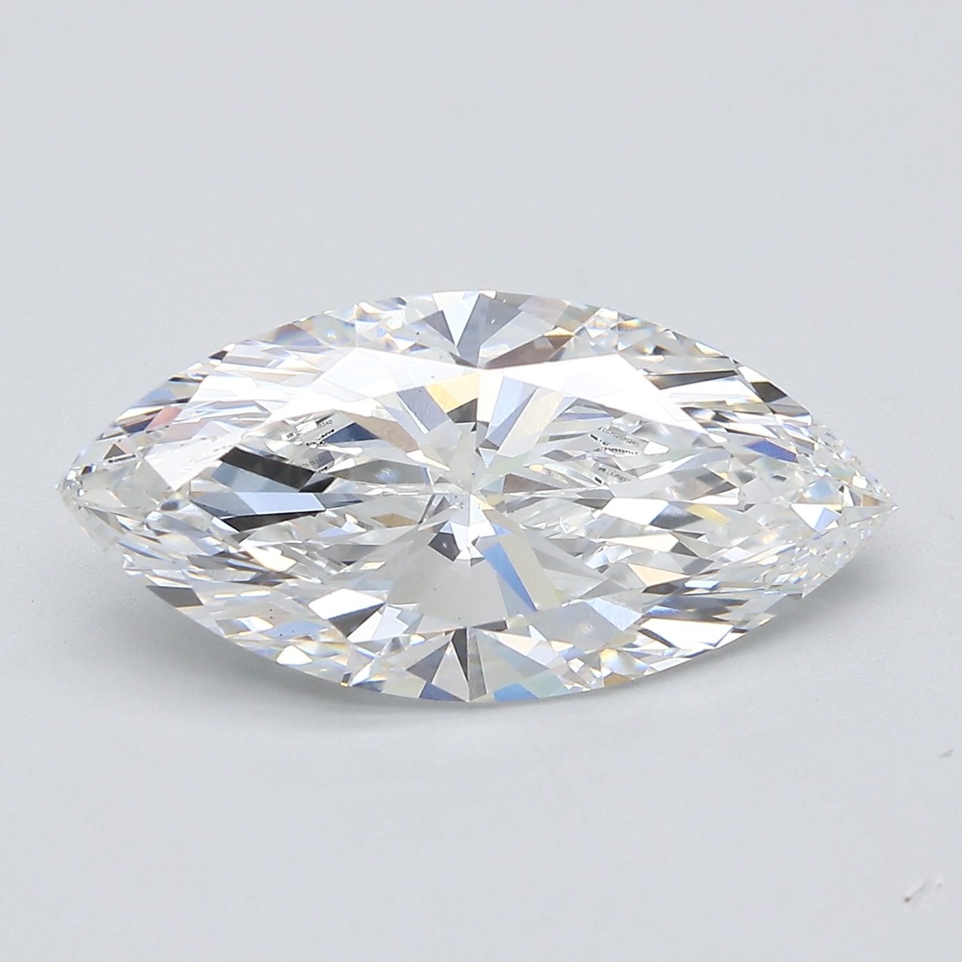 Lab-grown 4.09ct Marquise diamond, D/VS2, 17.19mm ID