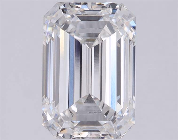 3.66ct Emerald lab-grown diamond
