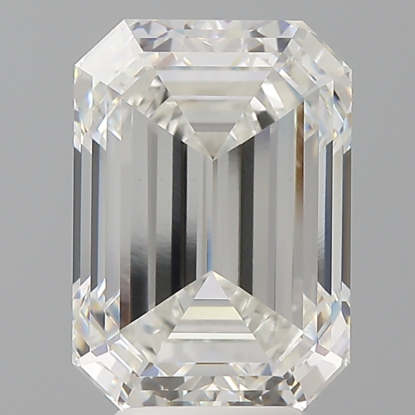 5.56ct lab-grown emerald diamond, F color, VVS2 clarity, 11.81mm ID