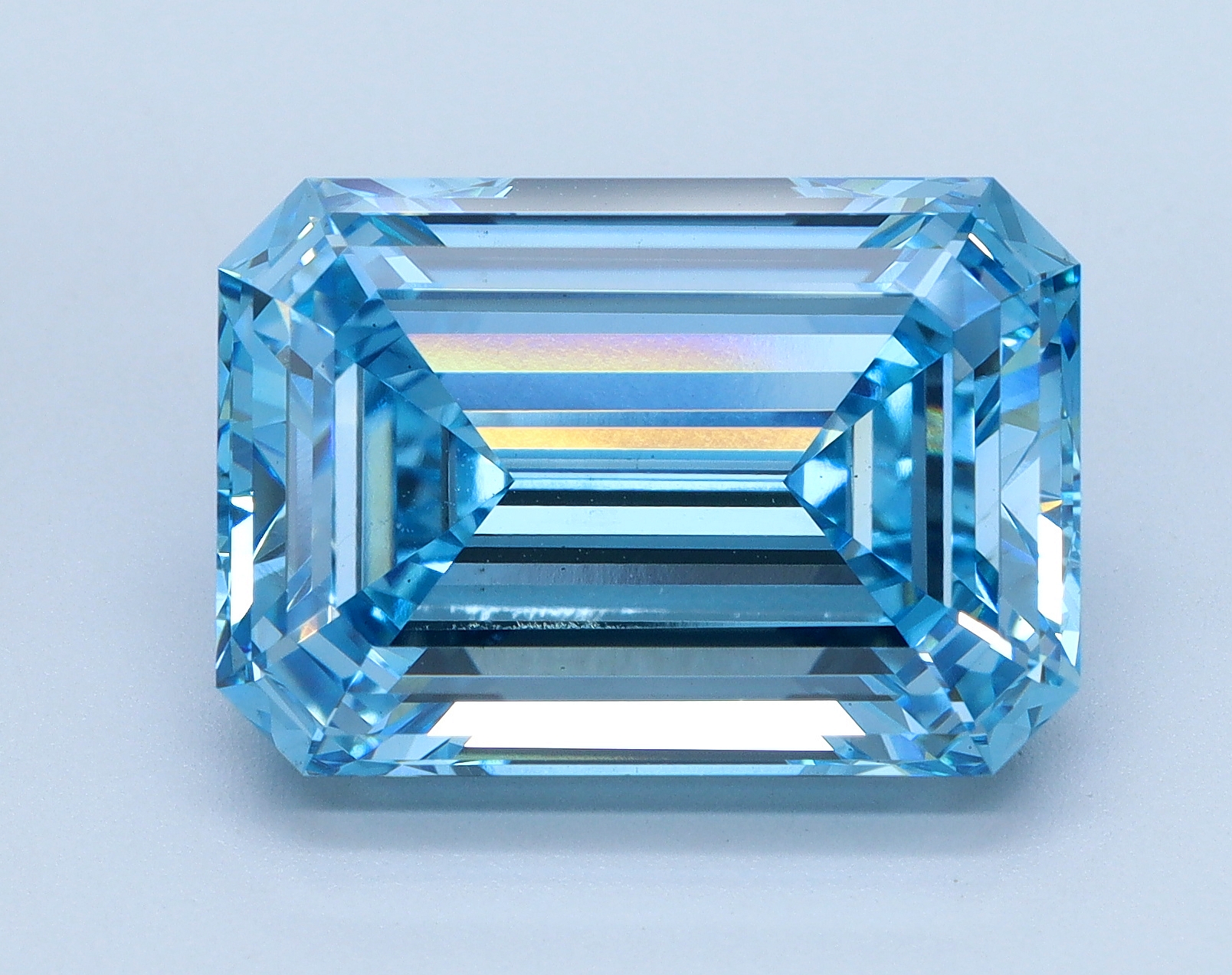 7.63ct Emerald BLUE/VS1 Lab Diamond, 13.94mm ID