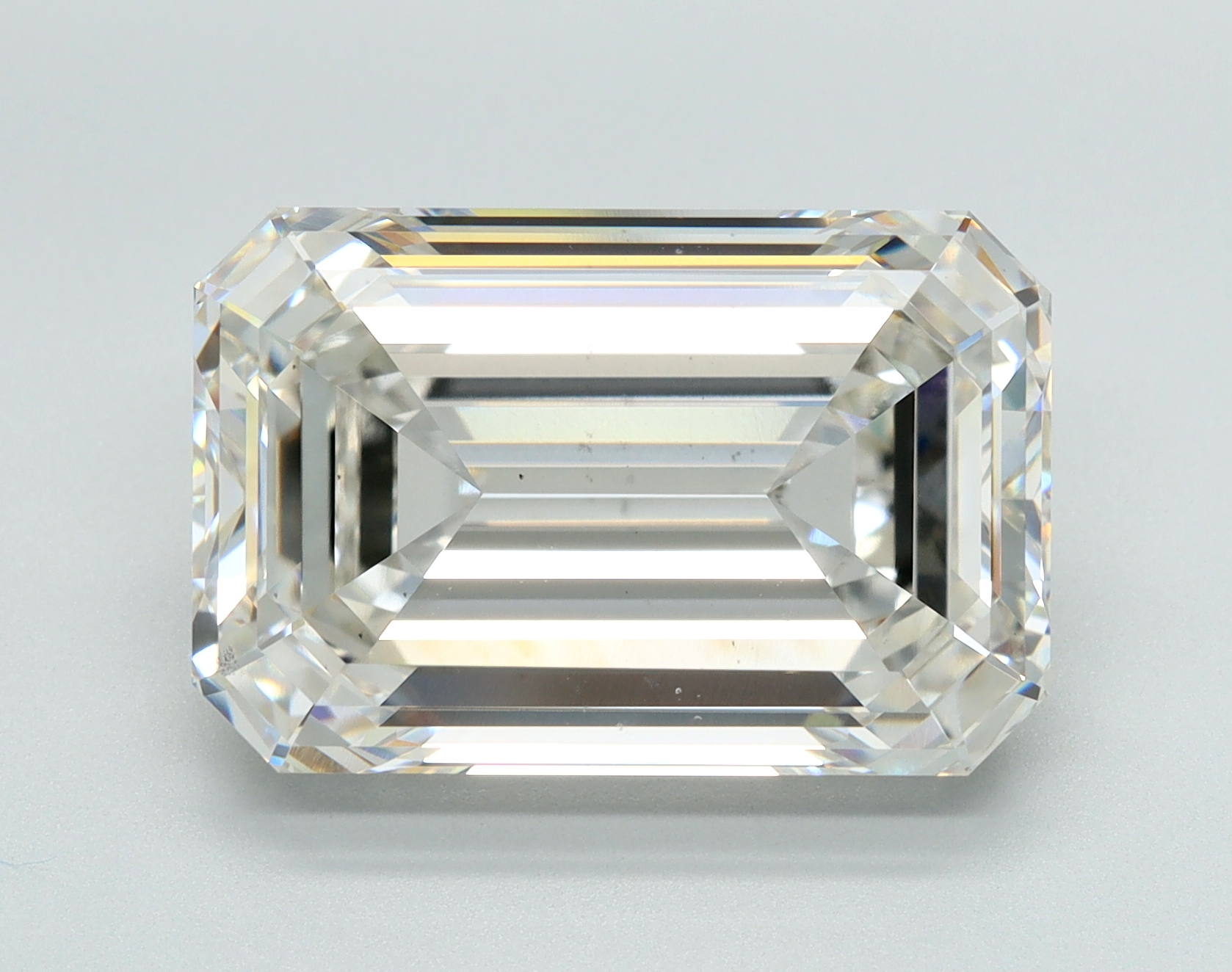 10.09ct lab-grown emerald diamond, H/VS2, 15.25mm ID