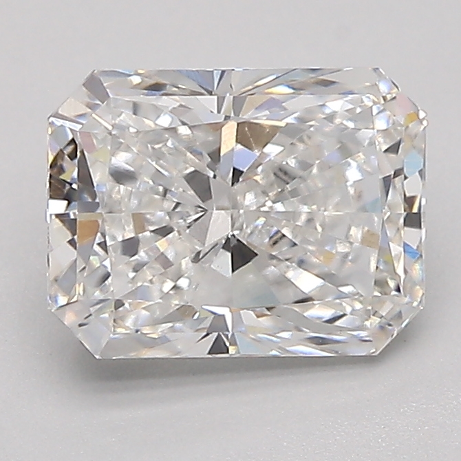 1.63ct lab-grown Radiant diamond with G/VS1 grade, 7.76mm ID