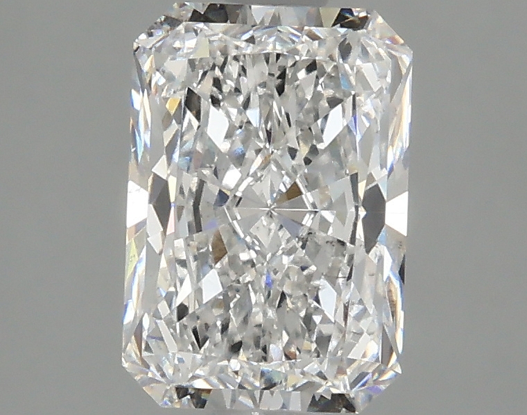 1.69ct Radiant cut lab diamond with E color and VS2 clarity, measurements: 8.57mm x 5.93mm x 3.87mm