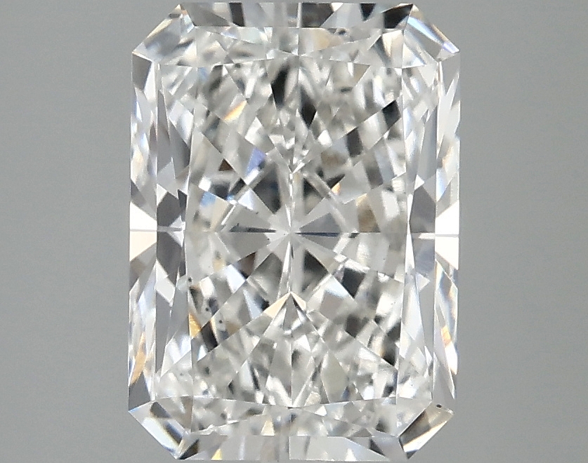 2.59ct Radiant lab-grown diamond