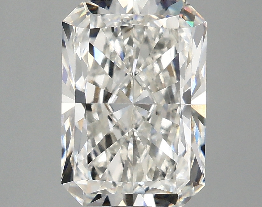 2.86ct Radiant lab-grown diamond