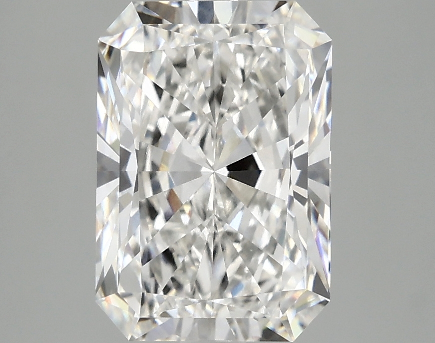 2.92ct Radiant cut lab-grown diamond, F color, VVS2 clarity, IGI certified