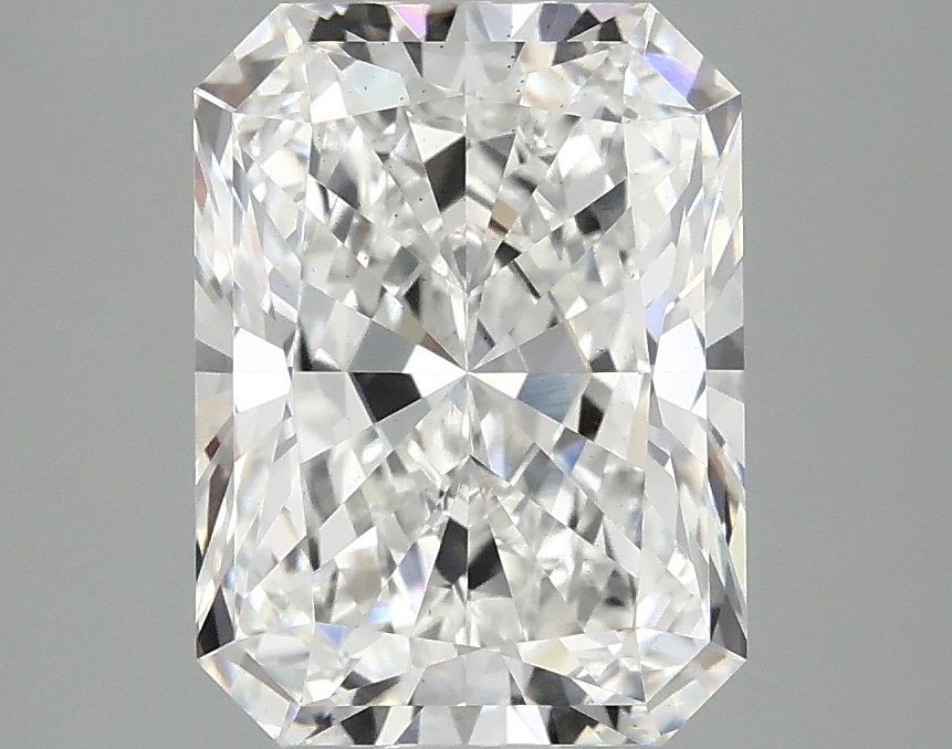 3.18ct Radiant cut lab diamond, F color, VS2 clarity, measurements: 10.04 x 7.44 x 5.02 mm