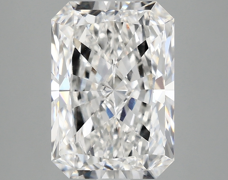 Lab-grown 3.2ct Radiant diamond, F/VS1, 10.52mm ID