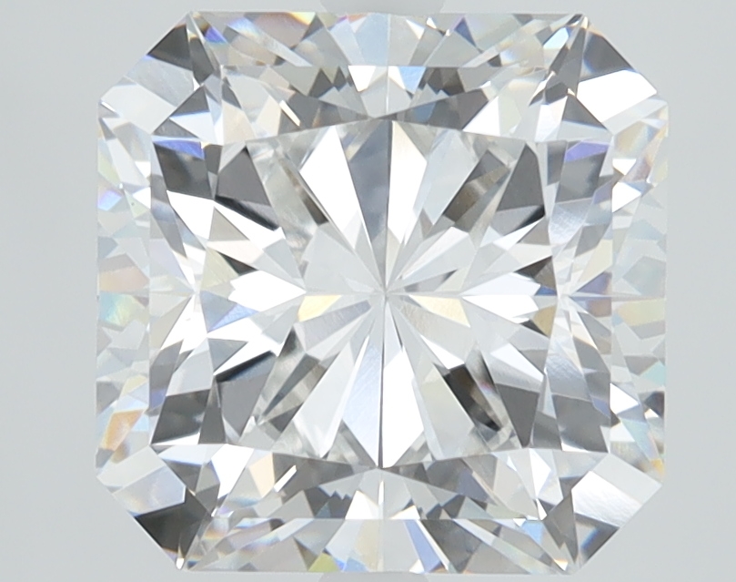 3.39ct Radiant lab-grown diamond