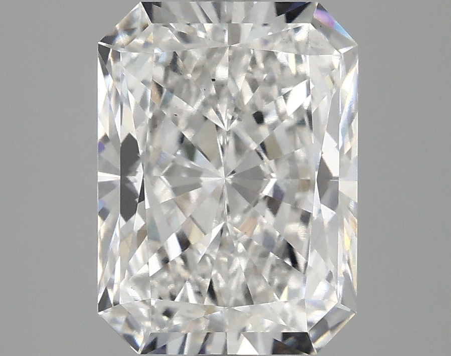 3.55ct Radiant lab-grown diamond