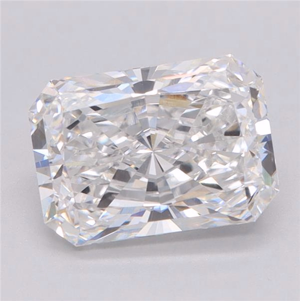 3.56ct Radiant lab-grown diamond