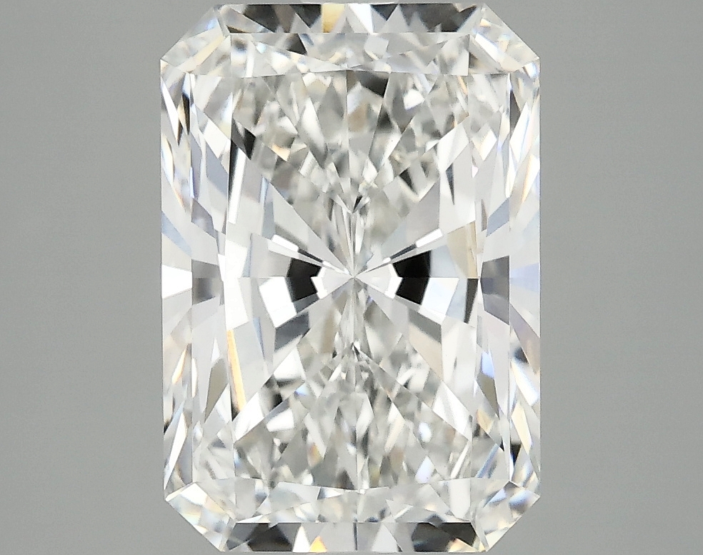 3.92ct Radiant cut lab-grown diamond, F color, VS1 clarity, IGI certified