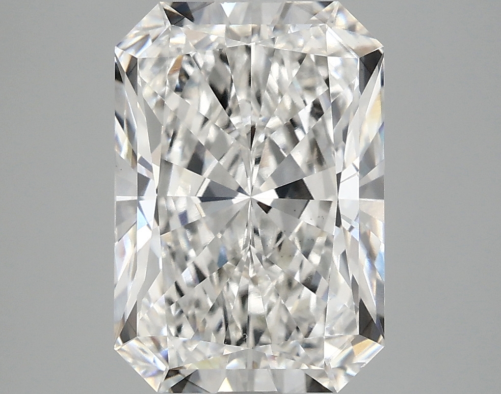 3.93ct Radiant cut lab-grown diamond, F color, VS1 clarity, IGI certified