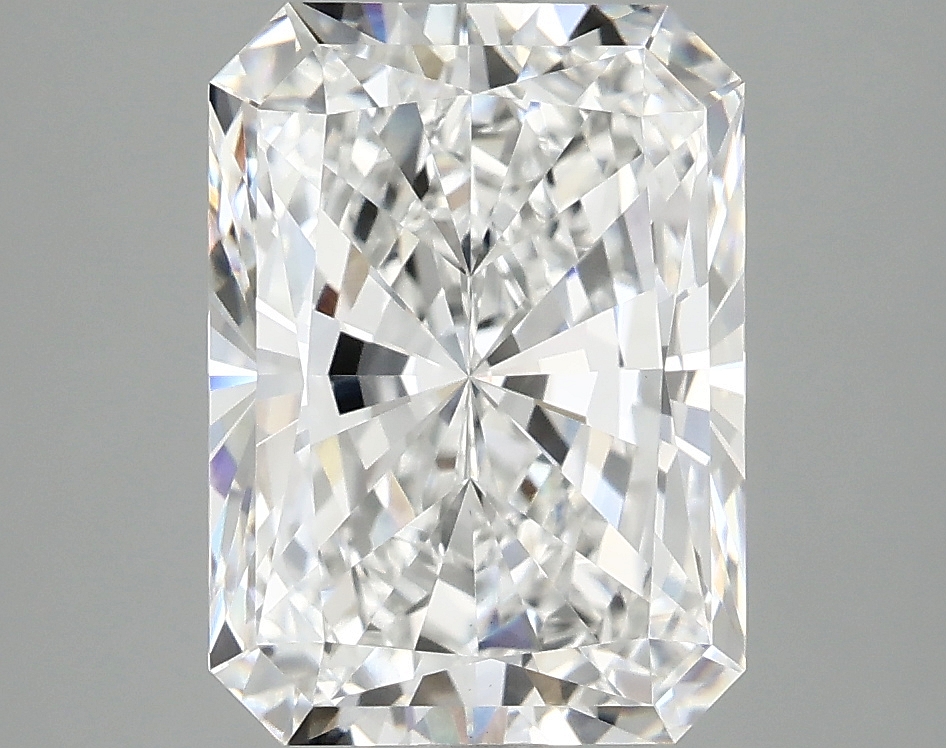 3.97ct Radiant cut lab diamond with E/VVS2 grade, measuring 10.93 x 7.88 x 5.38mm.