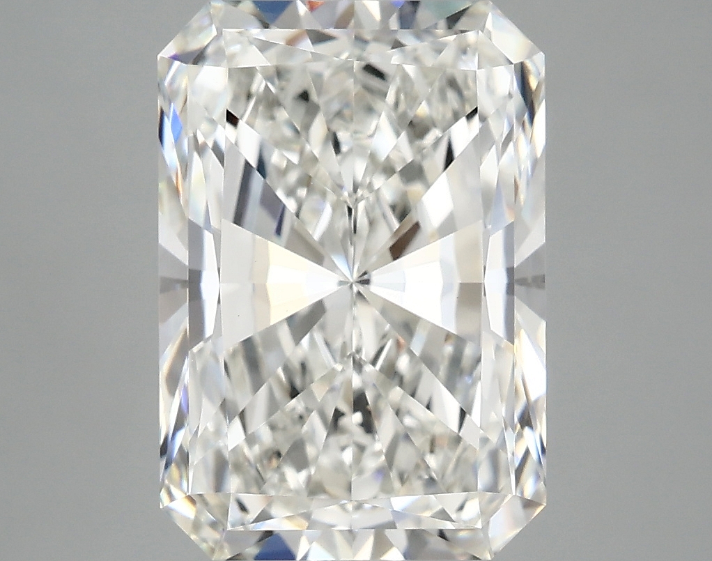 4.17ct Radiant cut lab-grown diamond, F color, VVS2 clarity, IGI certified