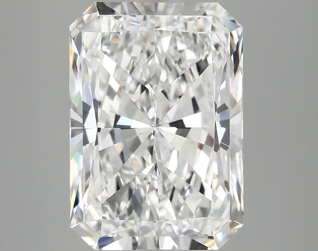 4.79ct Radiant lab-grown diamond
