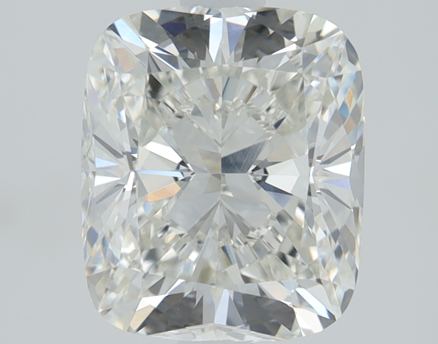 1.62ct cushion cut lab-grown diamond, G color, VVS2 clarity, 7.52mm ID