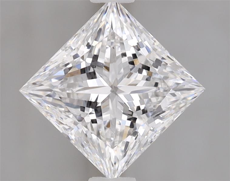 1.1ct lab-grown princess diamond, D/VVS2, 5.76mm ID