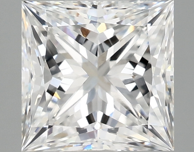 2.9ct Princess cut lab-grown diamond, F/VVS2, IGI certified