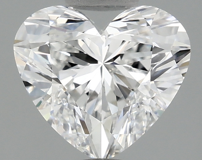 2.08ct lab-grown heart diamond, E/VVS2, 7.80mm ID