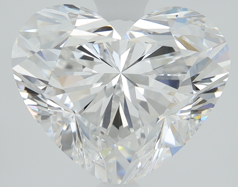 2.51ct lab-grown heart diamond, E/VVS1, 7.88mm ID