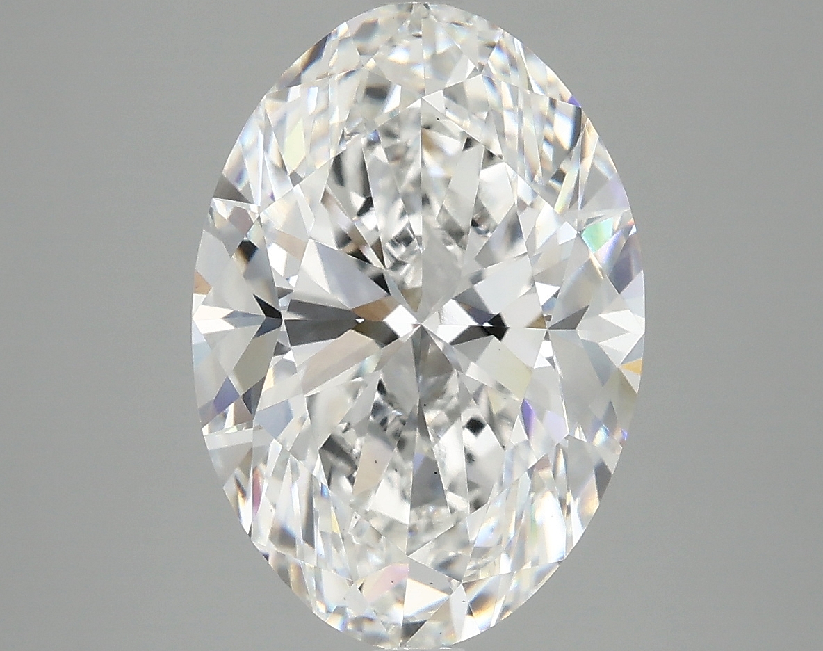5.1ct oval lab-grown diamond, E color, VS2 clarity, 13.62mm ID