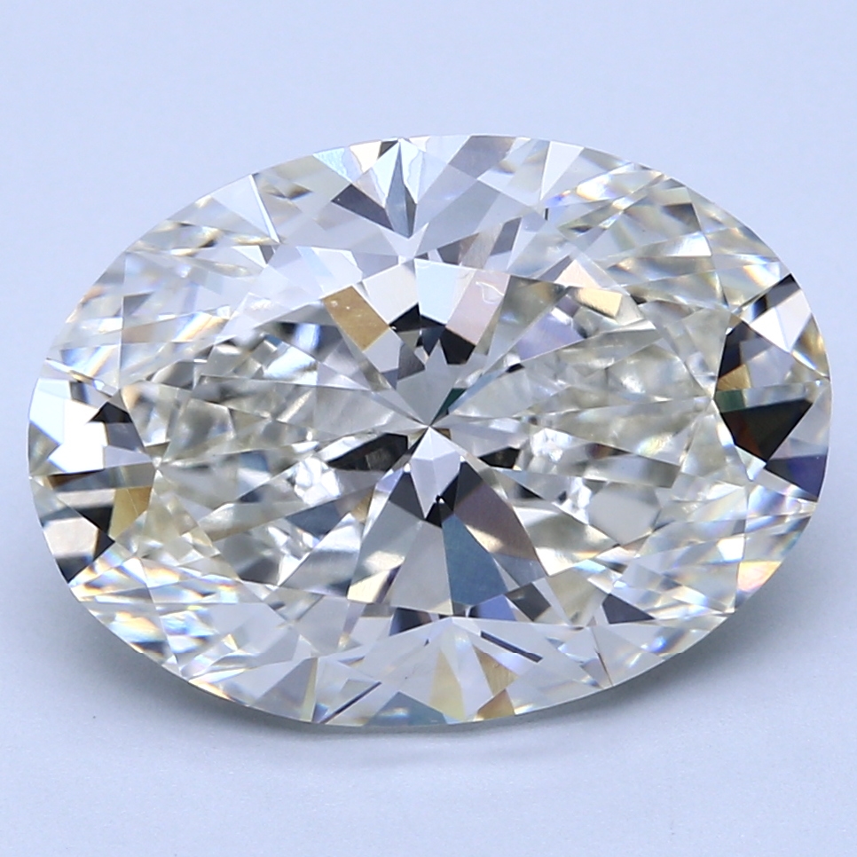8.63ct oval lab-grown diamond, H color, VVS2 clarity, 15.80mm ID