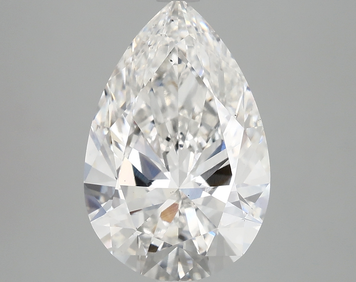 4.09ct Pear Cut Lab-Grown Diamond, E Color, VS2 Clarity, 14.08mm ID