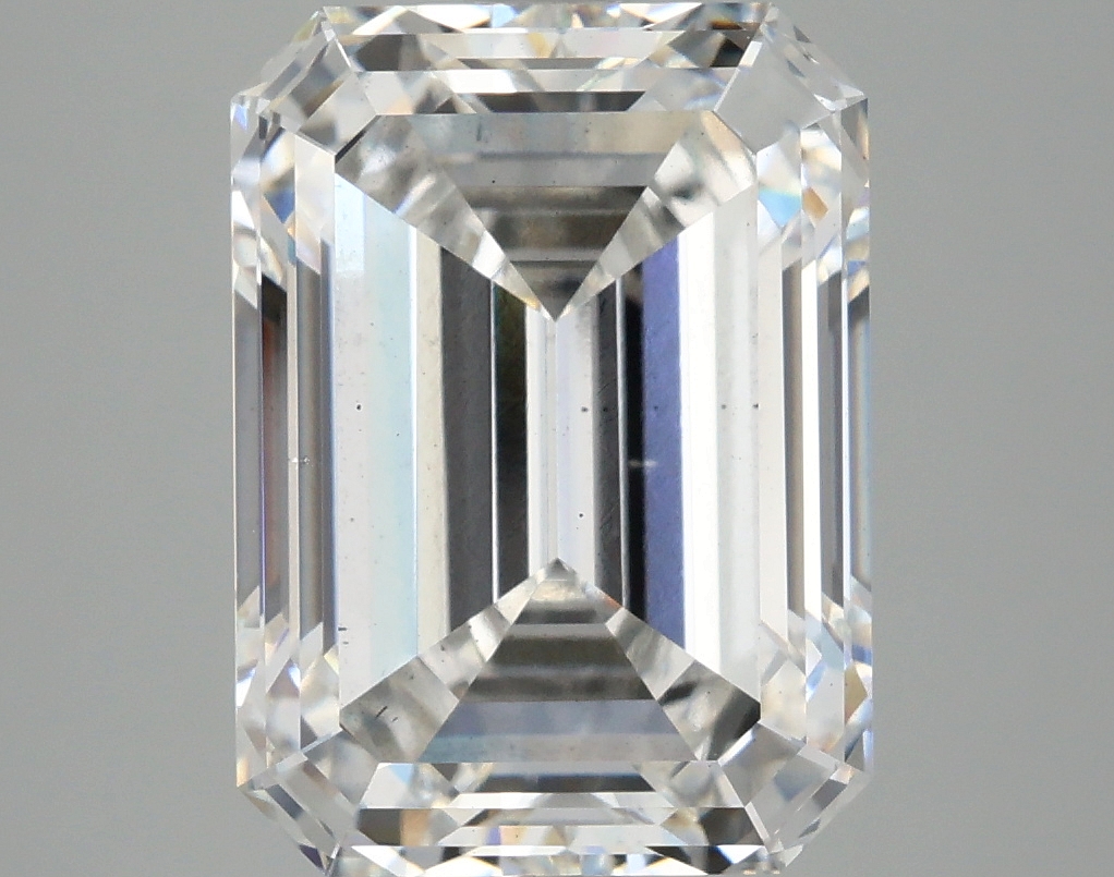 5.83ct lab-grown emerald diamond, F color, VS2 clarity, IGI certified