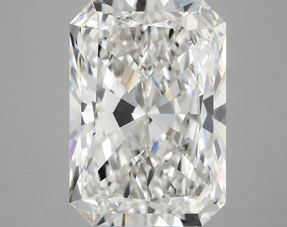 4.07ct Radiant Lab-Grown Diamond, F/VS2, 11.32mm ID