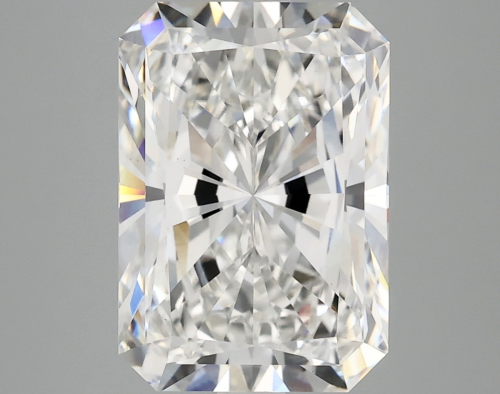 4.1ct Radiant cut lab-grown diamond, F color, VS1 clarity, IGI certified