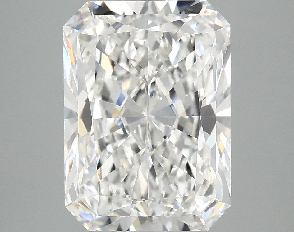 4.15ct Radiant cut lab-grown diamond, E/VVS2, 11.05x7.98x5.37mm