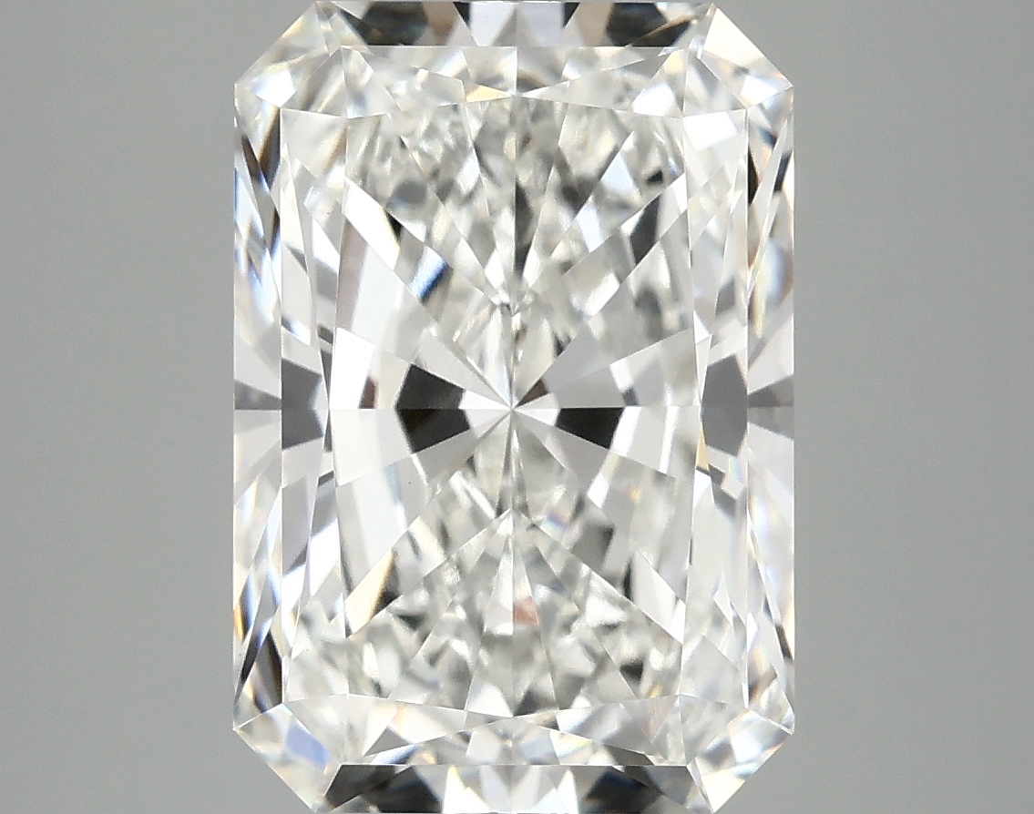 6.16ct Radiant lab-grown diamond