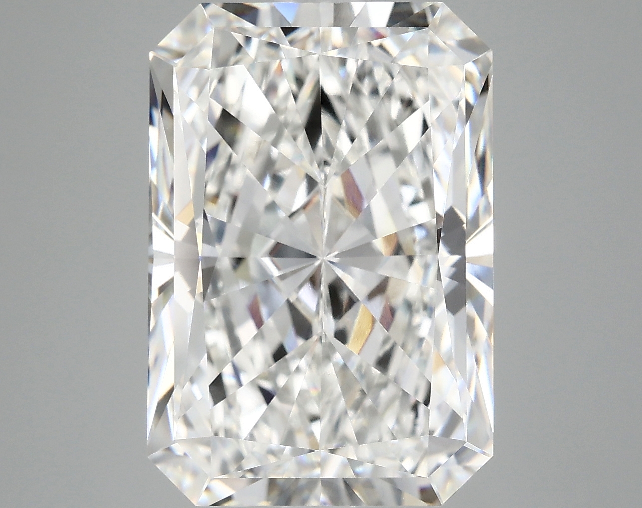 8.39ct Radiant Cut Lab-Grown Diamond, F/VS1, 14.45mm ID