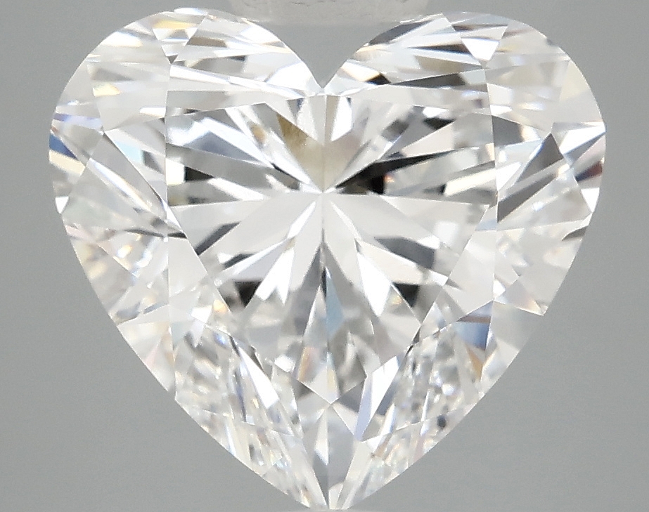 5.08ct lab-grown heart diamond, IGI certified, D/VVS2, 10.71mm ID